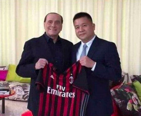 日前，影片发布角色海报，人物关系悬念升级